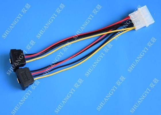 Chine Lancement à angle droit 5.08mm de câble de Pin de Molex 4 d'ordinateur à de 2 x15 données de Pin SATA fournisseur
