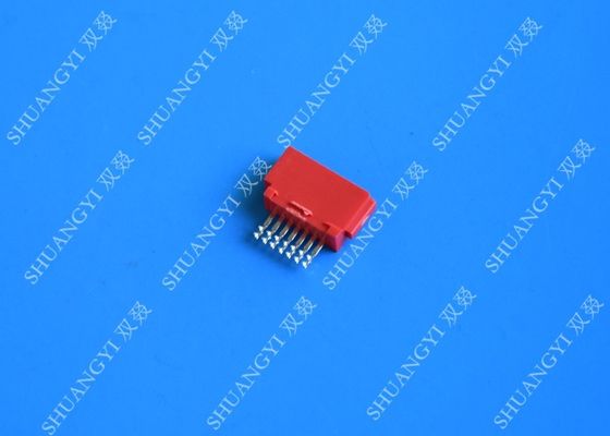 Chine Pin femelle externe adapté aux besoins du client de la tension 125Vac SMT 7 de connecteur de SATA de rouge fournisseur