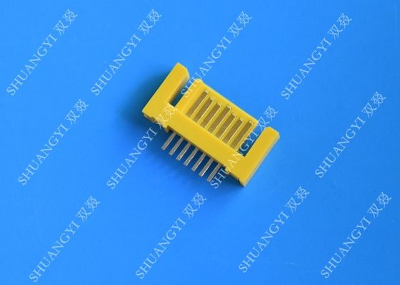 Chine Connecteur masculin externe jaune de Serial ATA SATA d'en-tête de connecteur mâle de Serial ATA 7 fournisseur